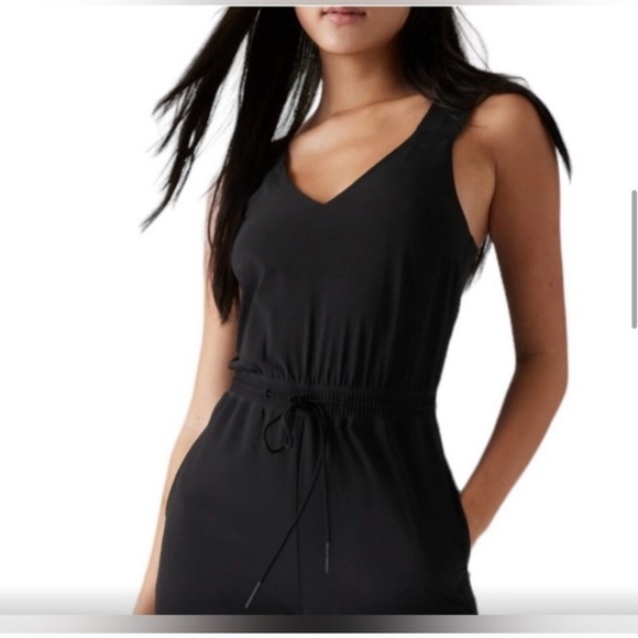 NWT Athleta Savannah Jumpsuit, black, size 6 - Picture 3 of 6